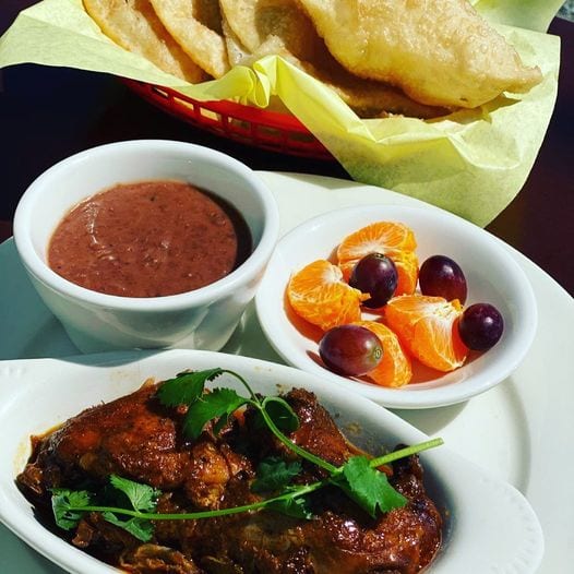 Stew Chicken (B) (No White meat available).